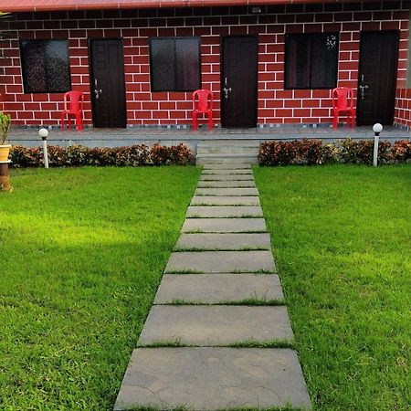 Dandeli Crocodile Edge Home Stay Экстерьер фото